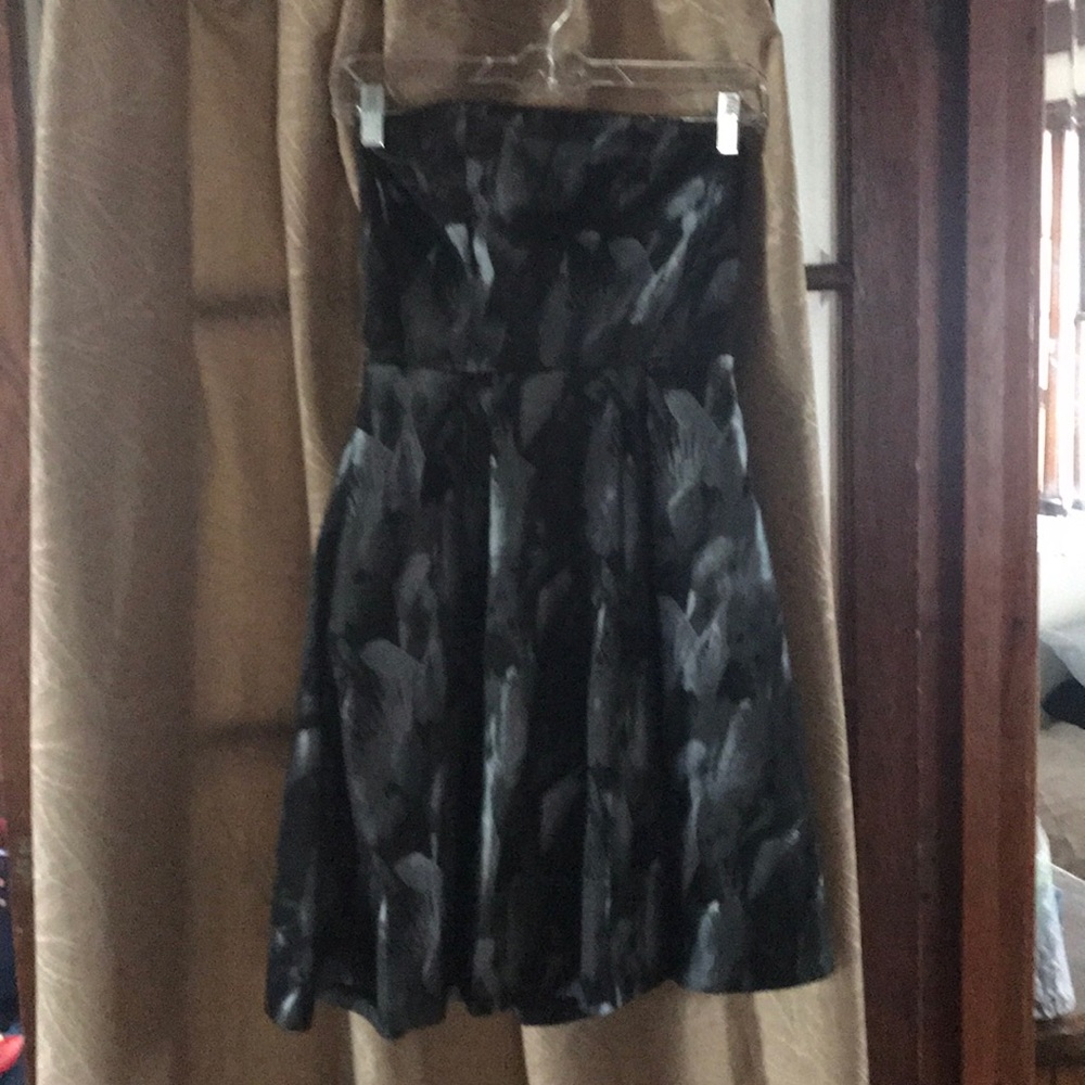 Strapless dress